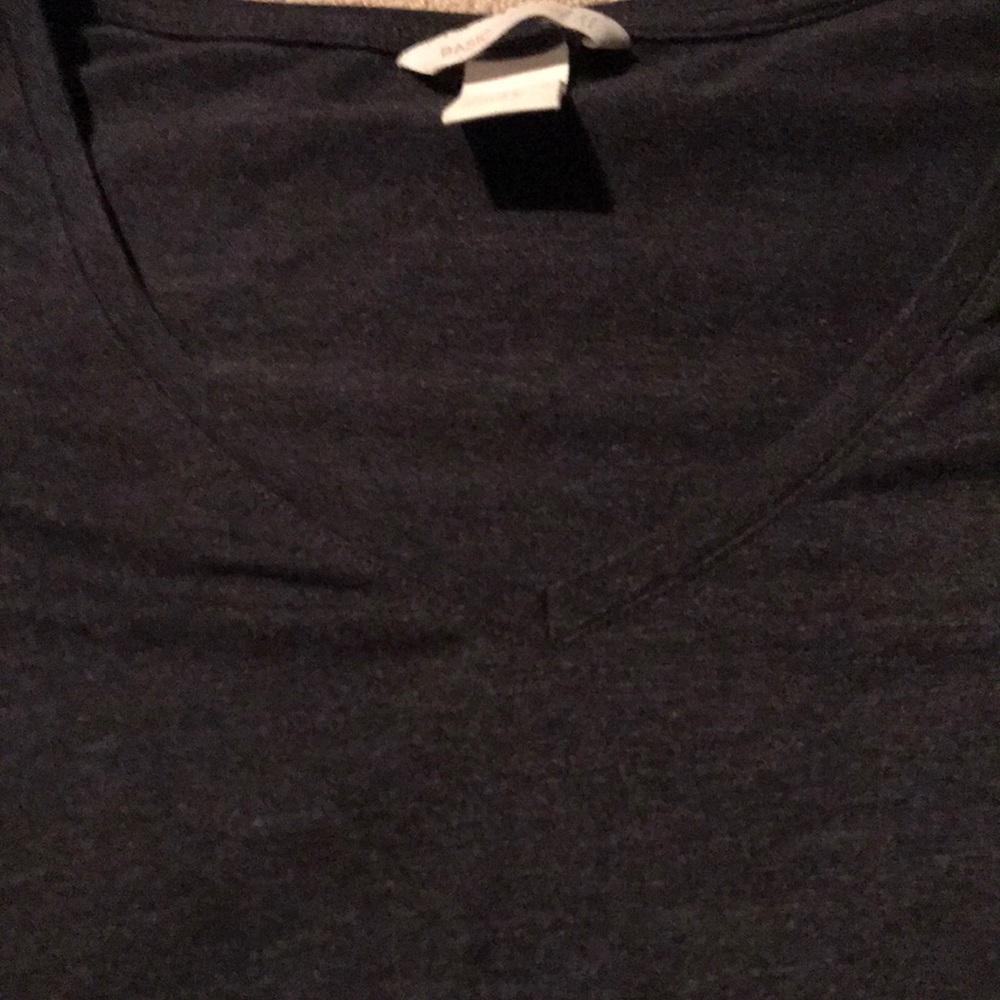 H&M basic small V-neck tee - Picture 3 of 5